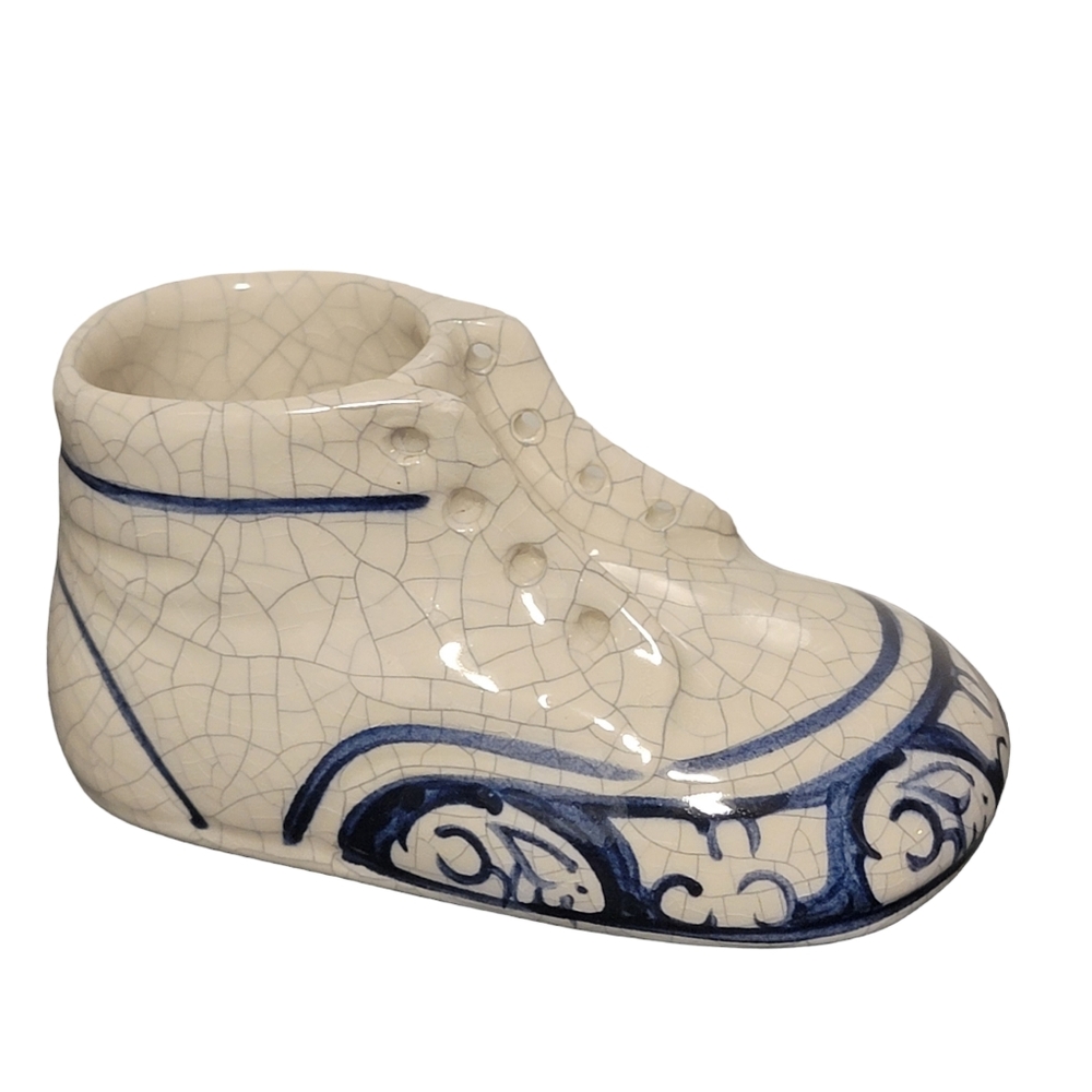 Dedham‎ Blue crackle ceramic baby shoe. Signed Cobalt blue and cream
